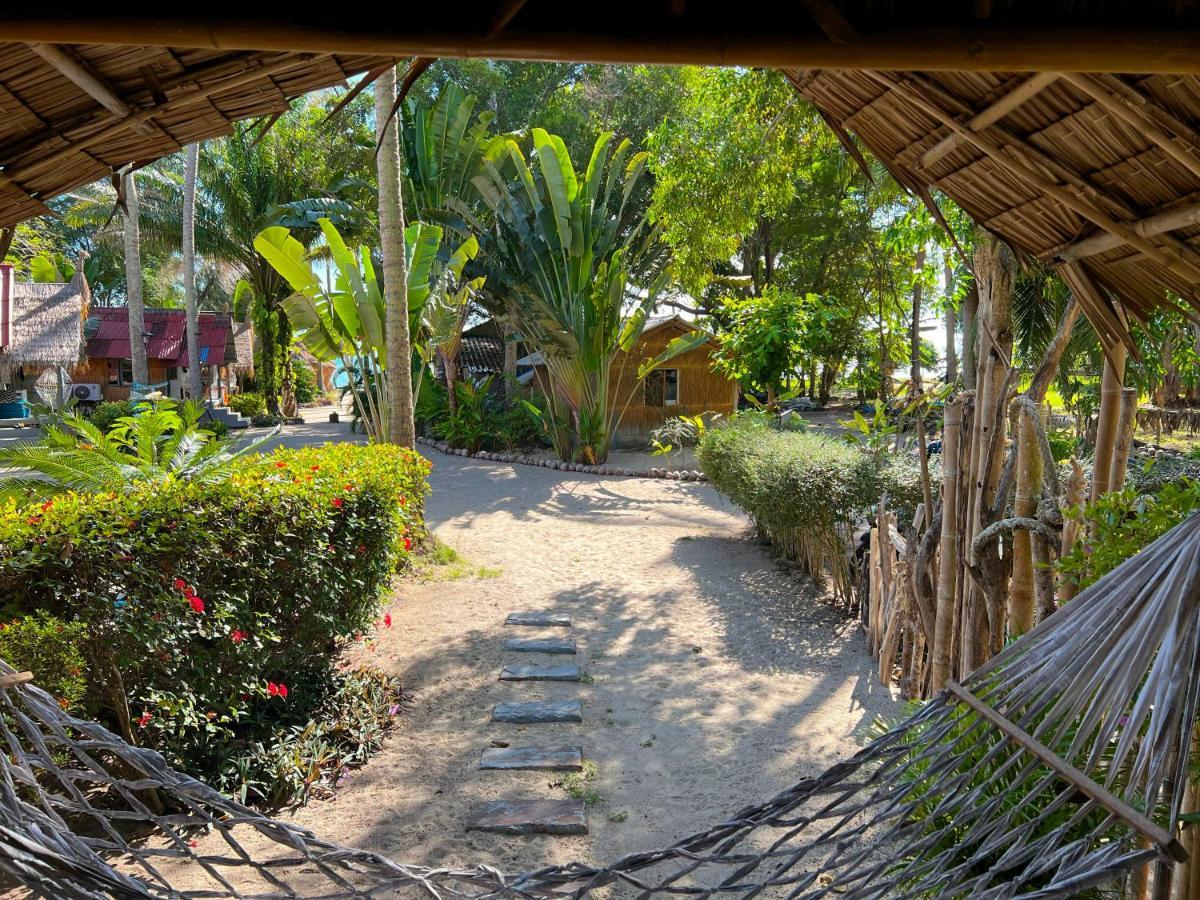 Sea Love Beach Bar & Bungalows Baan Tai Exterior foto
